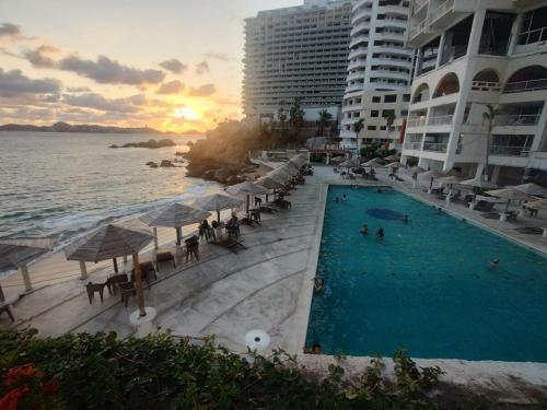 Galeriebild der Unterkunft Loft en las Torres Gemelas Acapulco in Acapulco