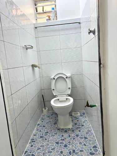Ένα μπάνιο στο Urban studio Milimani