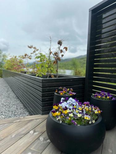 Balkón nebo terasa v ubytování Arkitekttegnet Hytte Ved Sykkylven