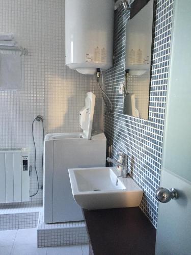 Ένα μπάνιο στο Sitges Studio