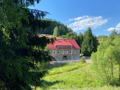 Agroturystyka nad Potokiem "Sierpnica"