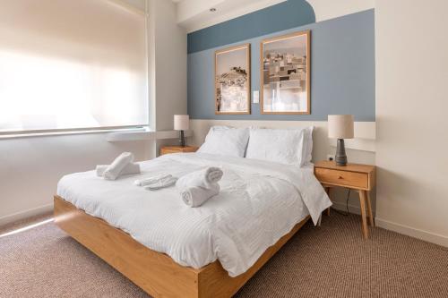 Zen Ermou City Center 1
