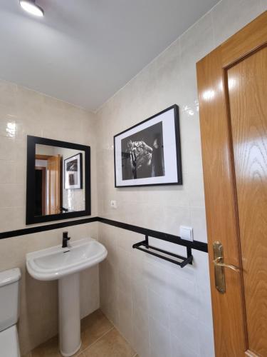 3-bedroom HOUSE with a private sunny garden and community pool in Marbella near Puerto Banús