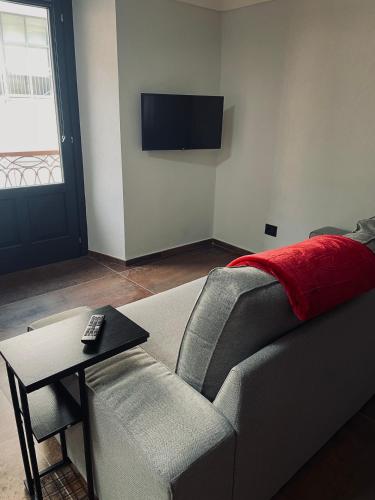 TV a/nebo společenská místnost v ubytování Legend Loft