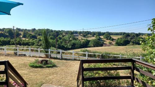 Saint-SébastienにあるL'insolite tonneau creusoisのギャラリーの写真