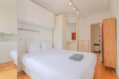 1BR Apartment - 4P - Tour Eiffel with NetFlix