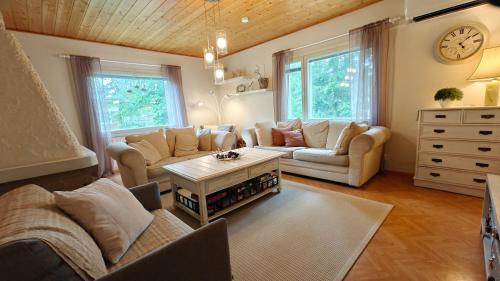 Χώρος καθιστικού στο Peaceful house for relaxing