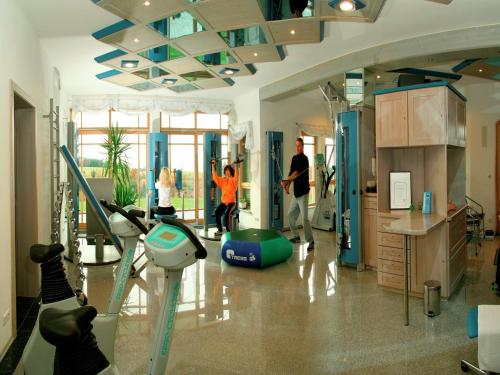 Pusat kecergasan dan/atau kemudahan kecergasan di Holiday home with panoramic view and every convenience - spa