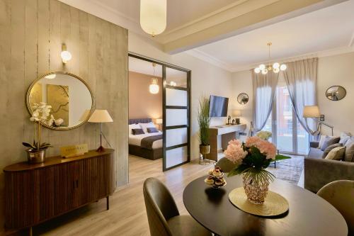 The White Tower Luxury Apartment by Thesskey Residences