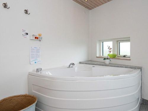 Gambar di galeri bagi 8 person holiday home in Ebeltoft-By Traum di Ebeltoft