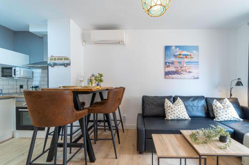 1002 Precioso apartamento a 250 m de la playa by homeselectspain