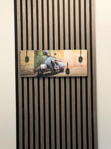 a picture of a motorcycle in a picture frame at Neues Apartment bei Heidelberg in Leimen