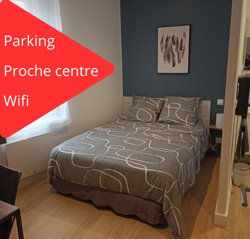 Chambre avec salle de bain privative