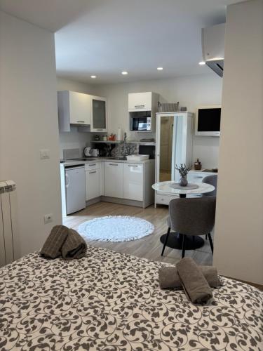 Modern getaway Studio for two