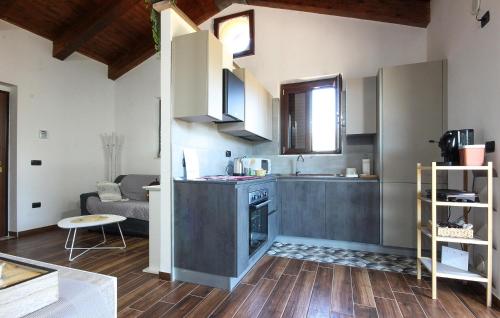 Dapur atau dapur kecil di Nice Home In Giffoni Valle Piana