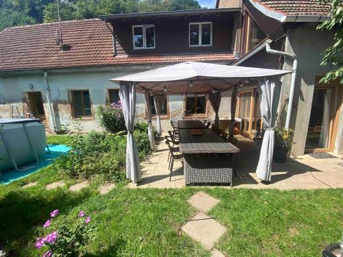 Afbeelding uit fotogalerij van Au moulin maison familiale in La Broque