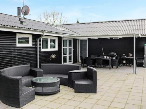 Ruang duduk di 10 person holiday home in Hadsund-By Traum