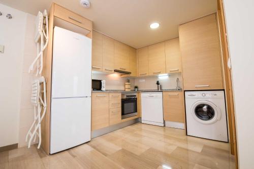 Apartaments Peronel.laにあるキッチンまたは簡易キッチン