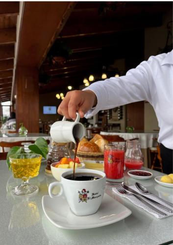 Mad på hotellet eller i nærheden