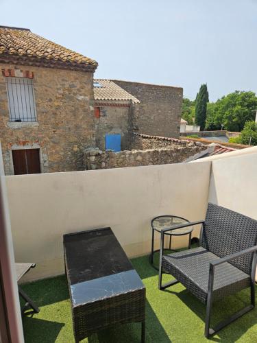 Patio nebo venkovní prostory v ubytování Serge Le Belge - Sejour authentique chez l habitant a Lezignan Corbieres