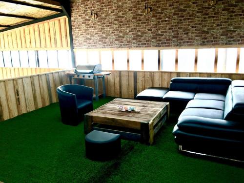 Loft géant au calme proche gare du Mans et 10 min circuit