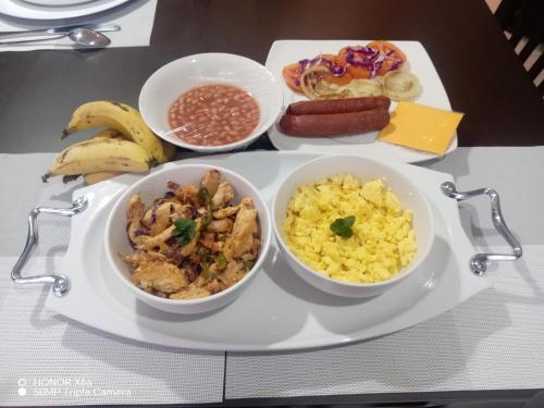 B&Bの敷地内または近くでの食事または食べ物