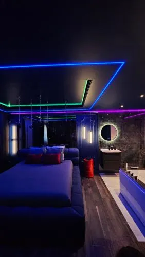 Love room - Xtase By luxuria Cannes photo 1