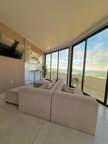 Zona de estar de 180 Ocean View PH