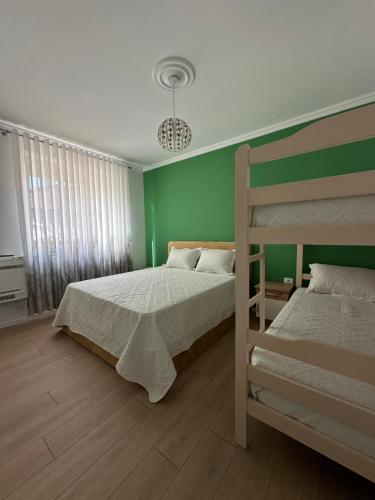 Papa's Apartment