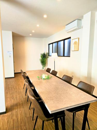Crystal Jade102 A house in 2025 remodeled 9 beds available