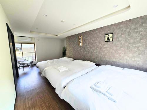 Crystal Jade102 A house in 2025 remodeled 9 beds available