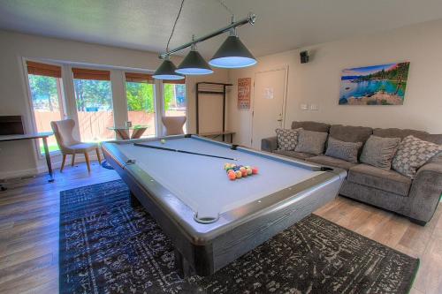 a living room with a pool table in it at NVH0823 - Sadies Hustle home in Lincoln Park