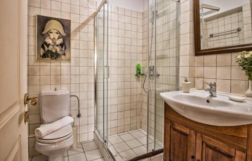 Ένα μπάνιο στο Stunning Eco stay Villa in Epidavros -Akros Estate