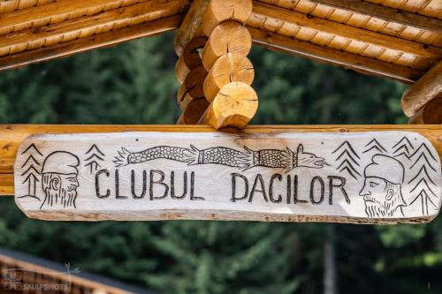 ComandăuにあるCLUBUL DACILORのギャラリーの写真