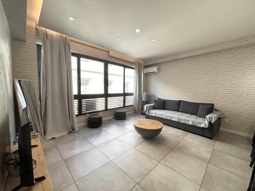 Designer Apartment - stroll to the Acropolis