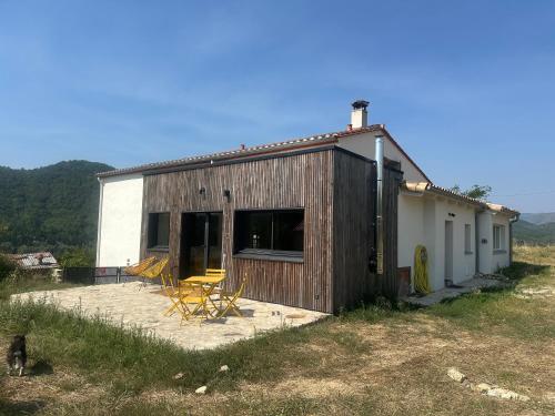 Φυσικό τοπίο κοντά σε αυτή η παραθεριστική κατοικία