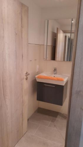 Ένα μπάνιο στο Haus am Wäldchen Wohnung 6