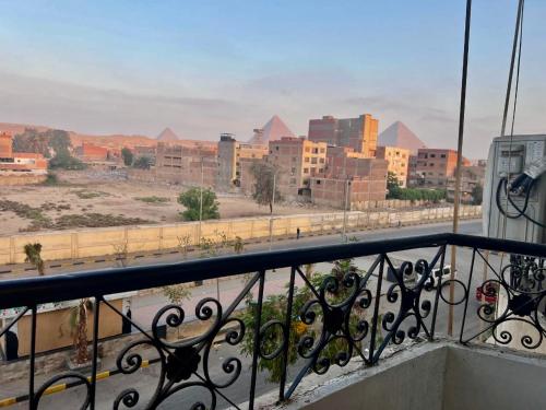 Gallery image of Yoya Boutique Pyramids Inn in Cairo