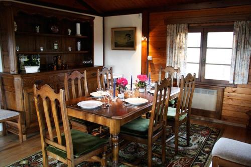 Gambar di galeri bagi Longfaye Chalet with Sauna di Longfaye