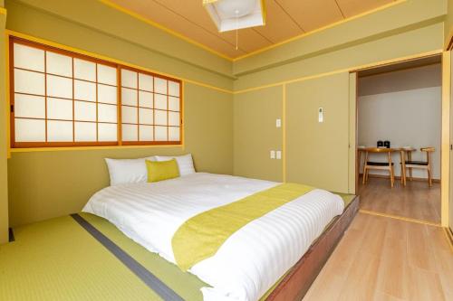 Family Stay Namba - Shinsaibash & Dotonbori 8Pax