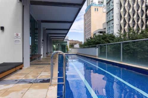 Bazén v ubytování Luxury Apartment Brisbane CBD nebo v jeho okolí