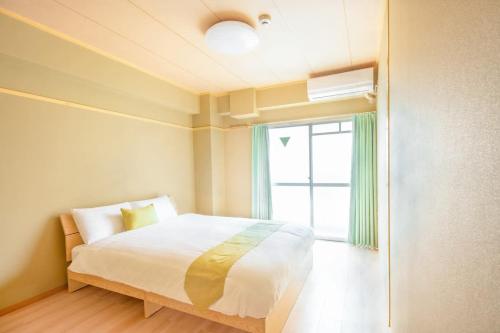 Family Stay Namba Shinsaibashi & Dotonbori 6Pax with Kitchen