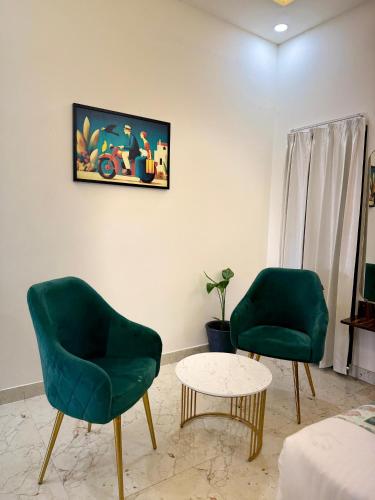 Posezení v ubytování AraVilla Queen - Luxury 5BHK Boutique Villa With Pool