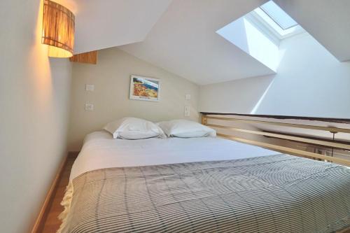 New! Beach Escape in Old Antibes
