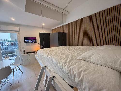 Studio moderne au cœur du 6e 8e