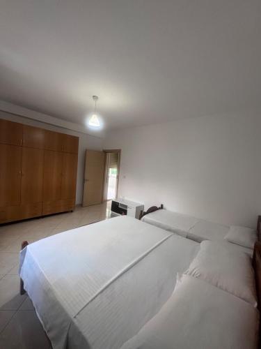 Imagen de la galería de Modern apartament in the heart of Vlora, en Vlorë