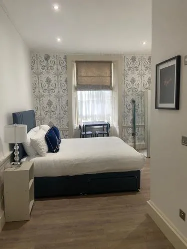 Royal Princes Suites photo 3