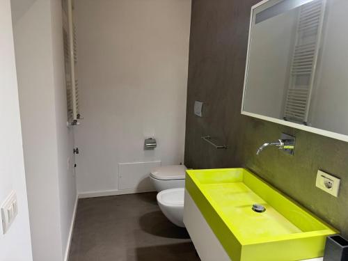 Rome design and fitness stay - Pantheon and Trevi
