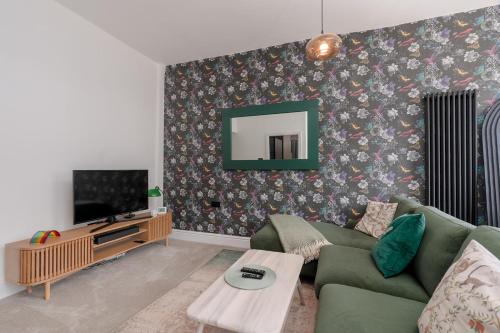 Photo de la galerie de l'établissement Mulberry Boutique Stay Ground Floor Canal Side, à Todmorden