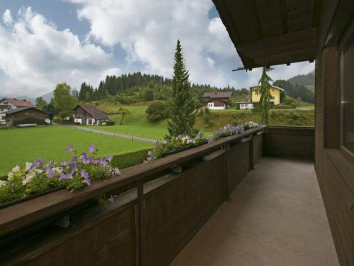 Apartment in Hinterbichl near Ski Bus